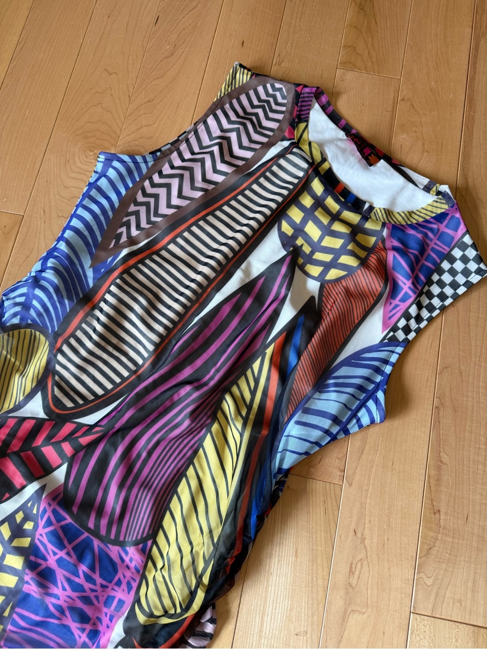 Isle by Melis Kozan mesh midi dress size medium - Picture 3 of 10